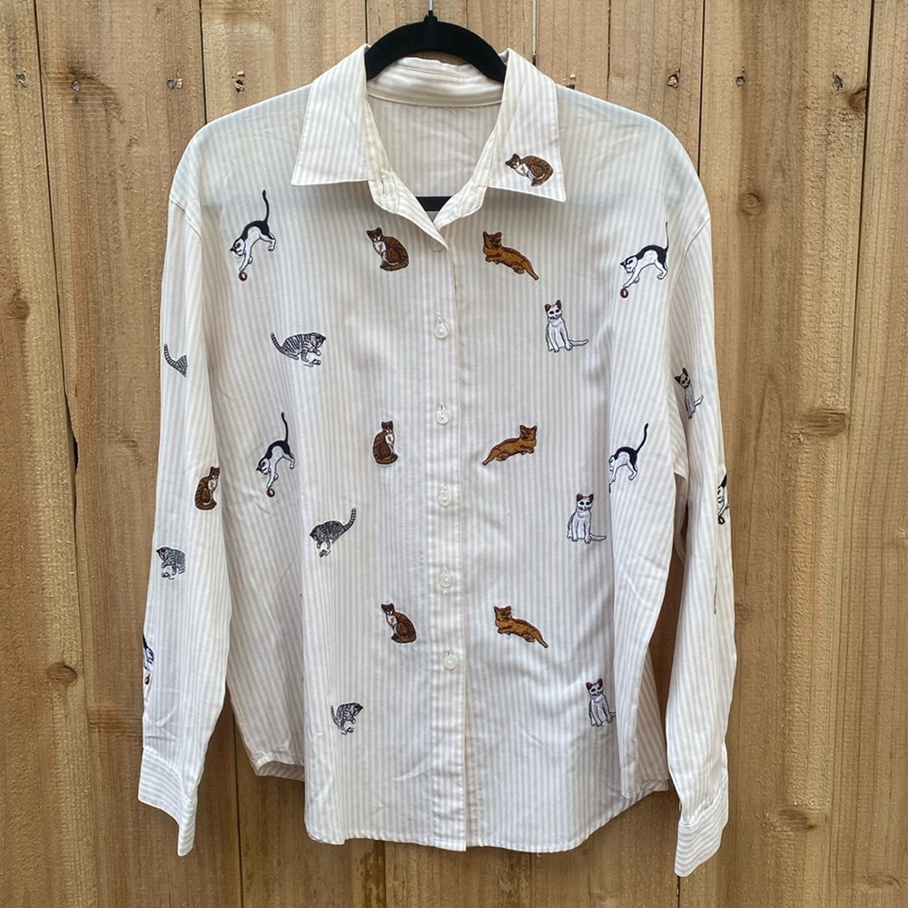 VINTAGE 90s Cat Embroidered Pinstripe Blouse Size Large Cat Lady Teacher Grandma - Picture 2 of 8